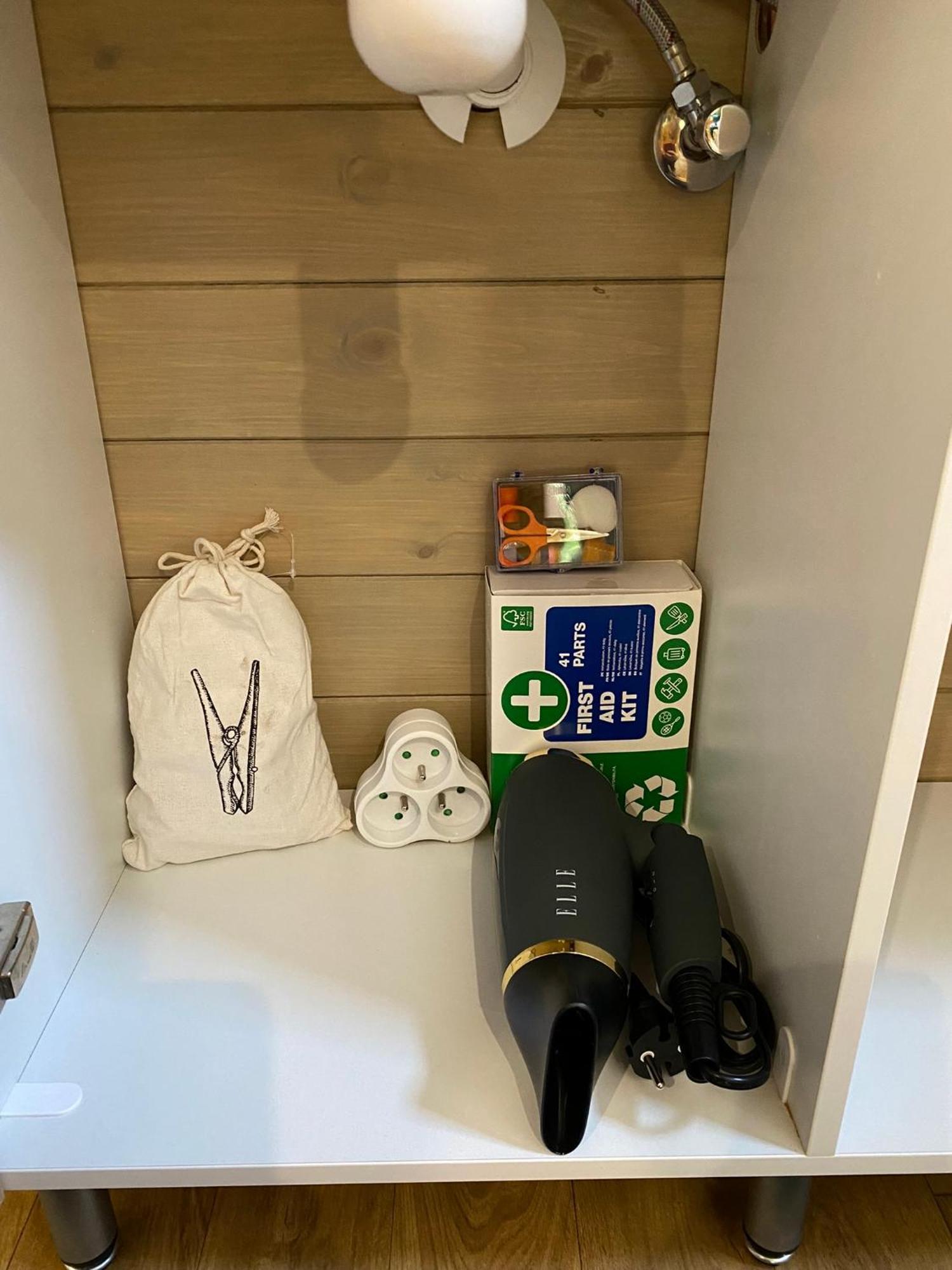로슈포르 La Tiny House De Nanou 게스트하우스 외부 사진
