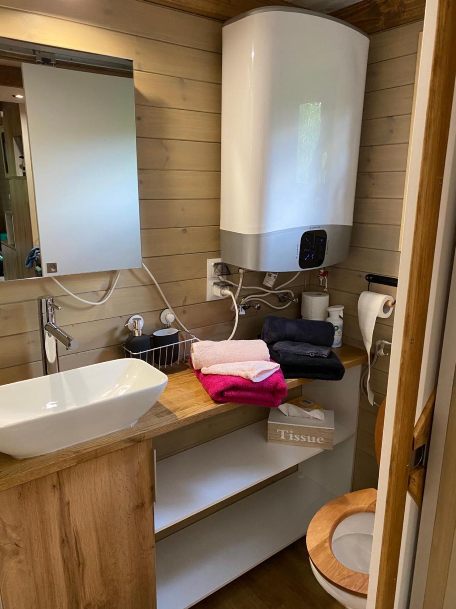로슈포르 La Tiny House De Nanou 게스트하우스 외부 사진